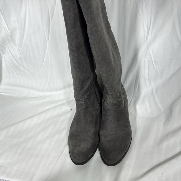 Lime Light Joaquin Faux Suede Studded Knee High Tall Gray Riding Boots Size 8 - Picture 9 of 10